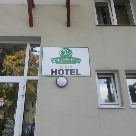 Hotel Baneasa Parc Bukarest Exteriör bild